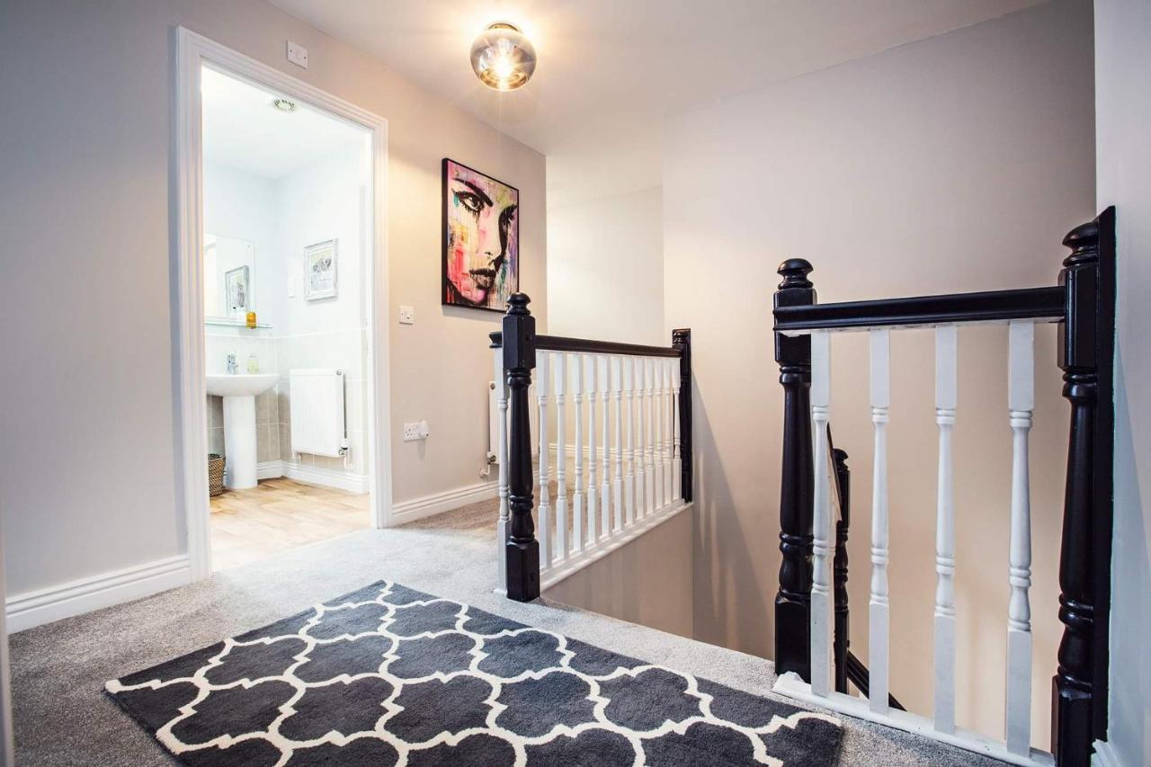 Beautiful 4-Bed Home, Hot Tub & Stunning Views - Abergavenny Exteriér fotografie