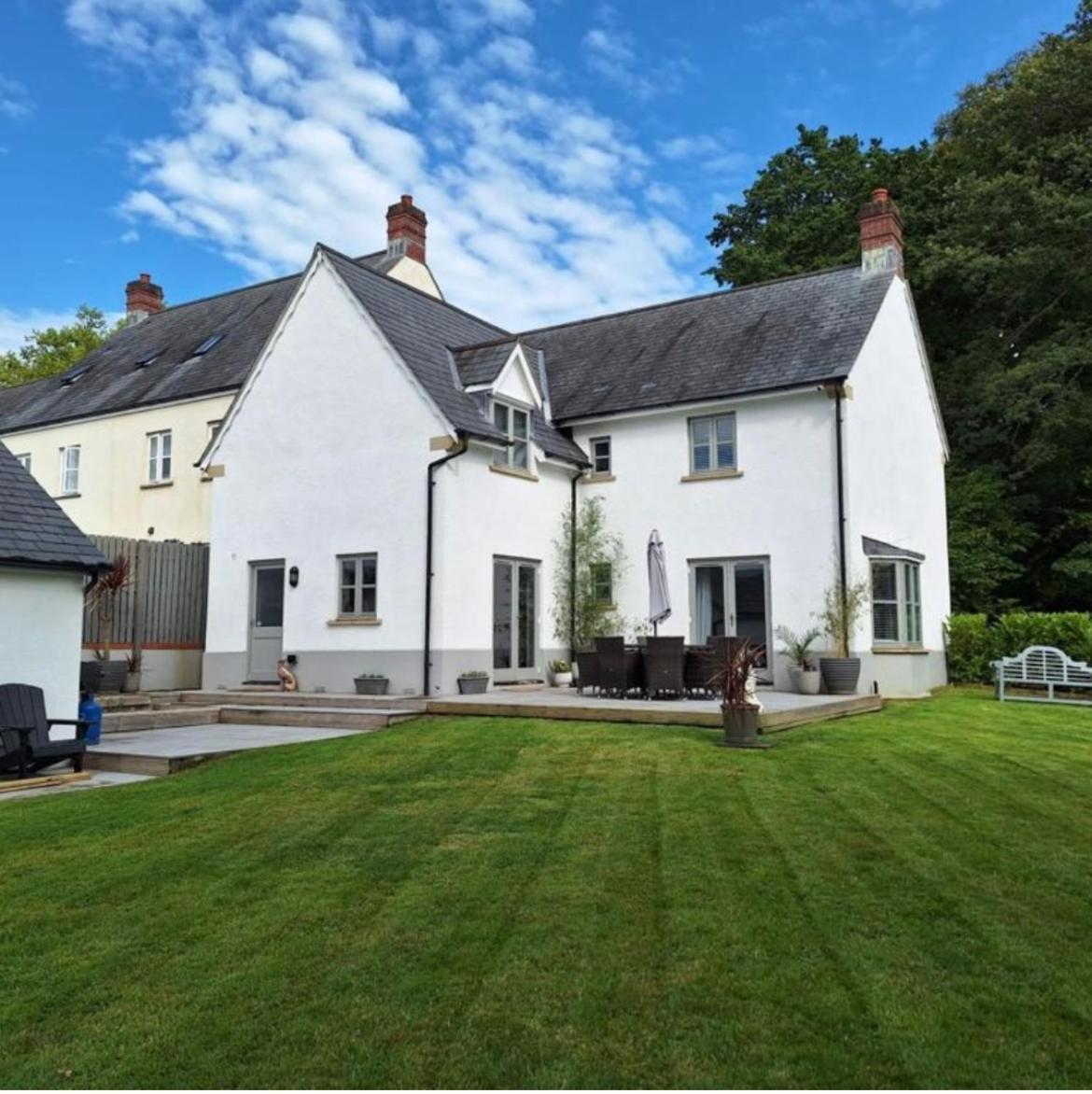 Beautiful 4-Bed Home, Hot Tub & Stunning Views - Abergavenny Exteriér fotografie